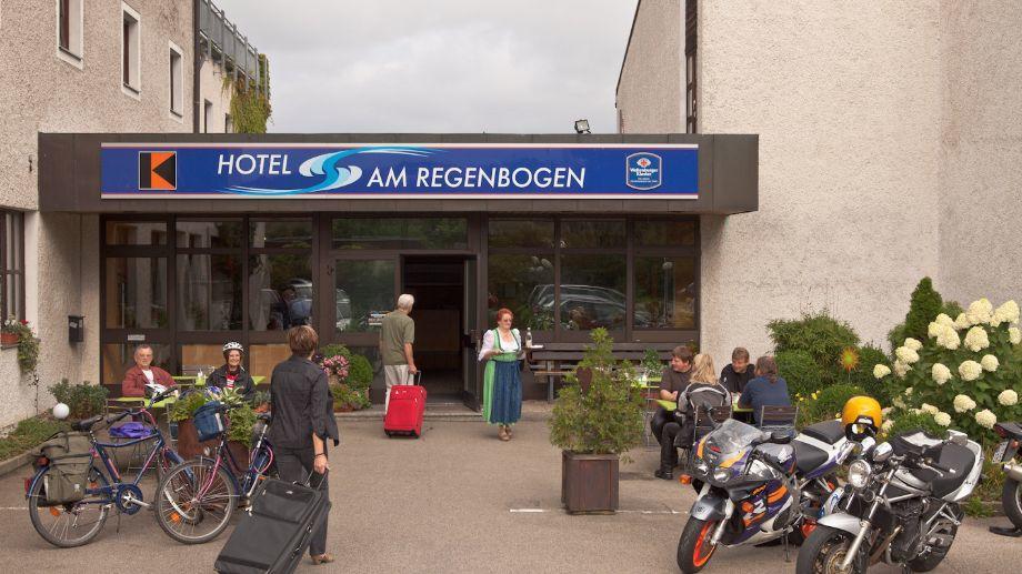 Hotel Am Regenbogen Cham Esterno foto